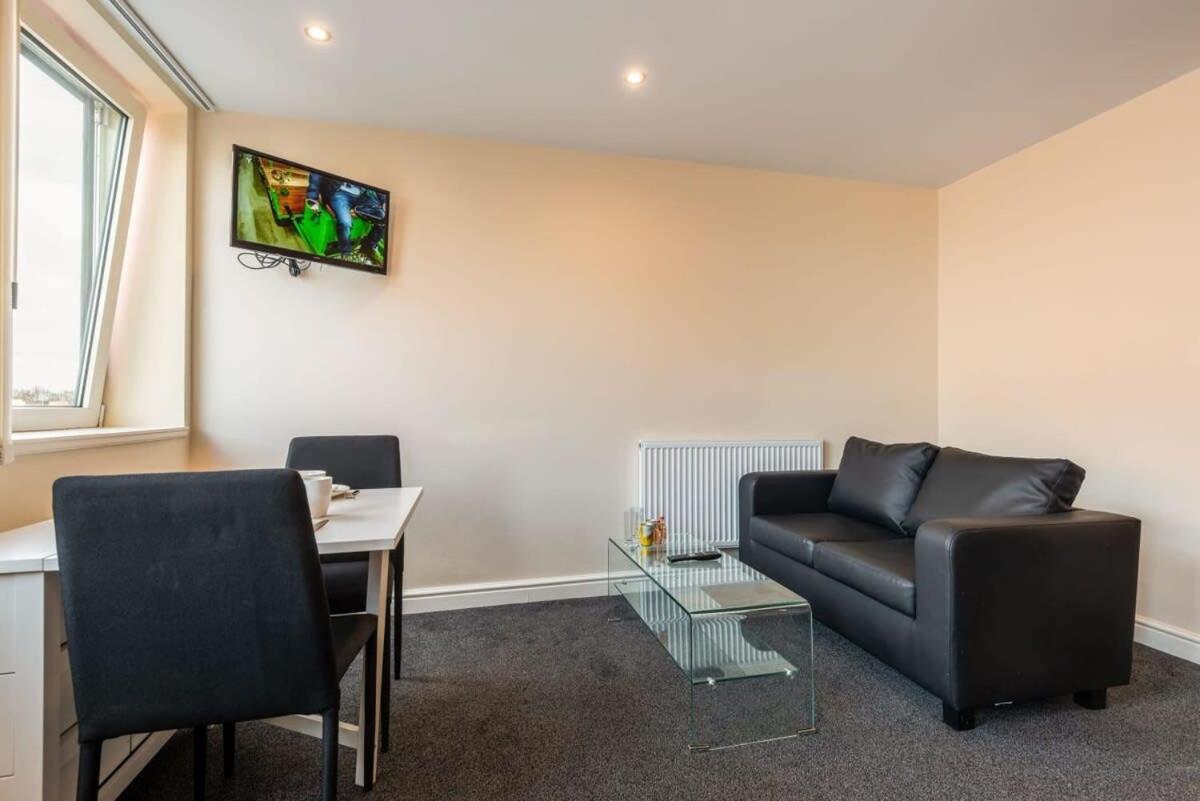 דירות Modern & Bright Budget Studio In Central דונקסטר מראה חיצוני תמונה