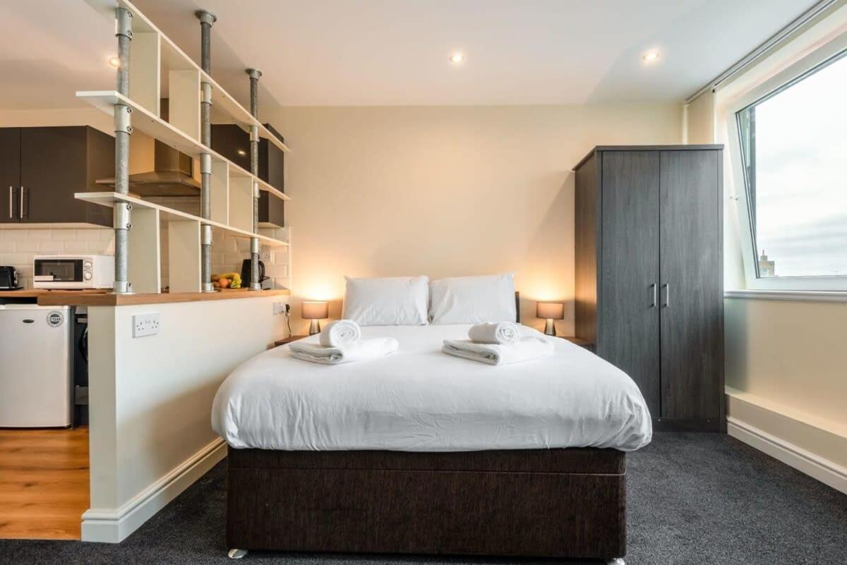 דירות Modern & Bright Budget Studio In Central דונקסטר מראה חיצוני תמונה