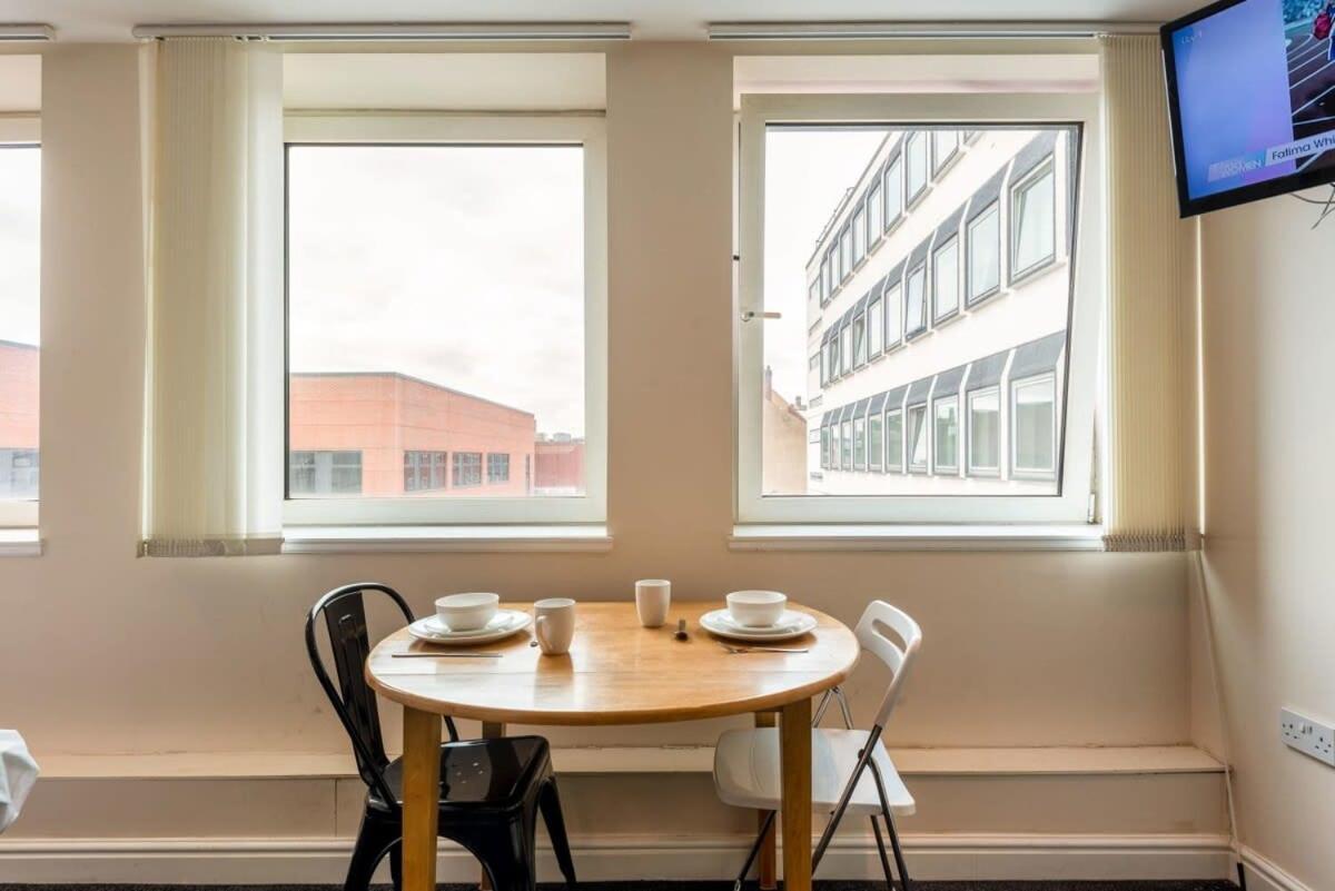 דירות Modern & Bright Budget Studio In Central דונקסטר מראה חיצוני תמונה